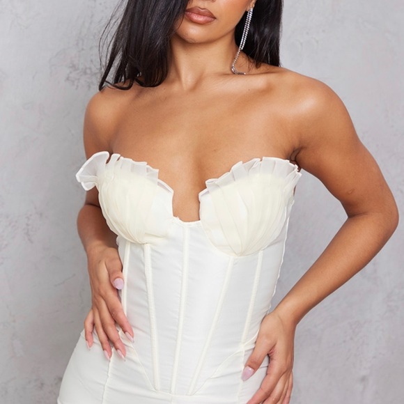 **SOLD**  NWT PLT Satin Jumpsuit - Picture 5 of 10